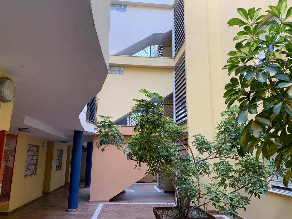 Apartamento Playa San Rafael フエンヒロラ エクステリア 写真