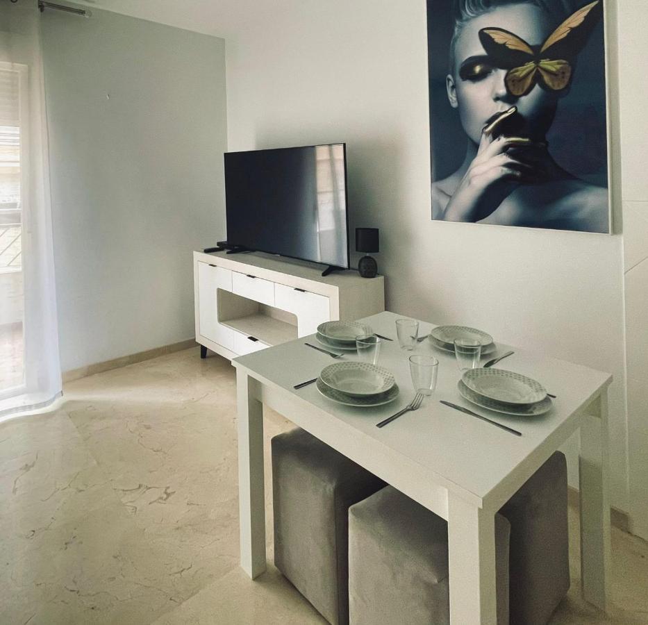 Apartamento Playa San Rafael フエンヒロラ エクステリア 写真