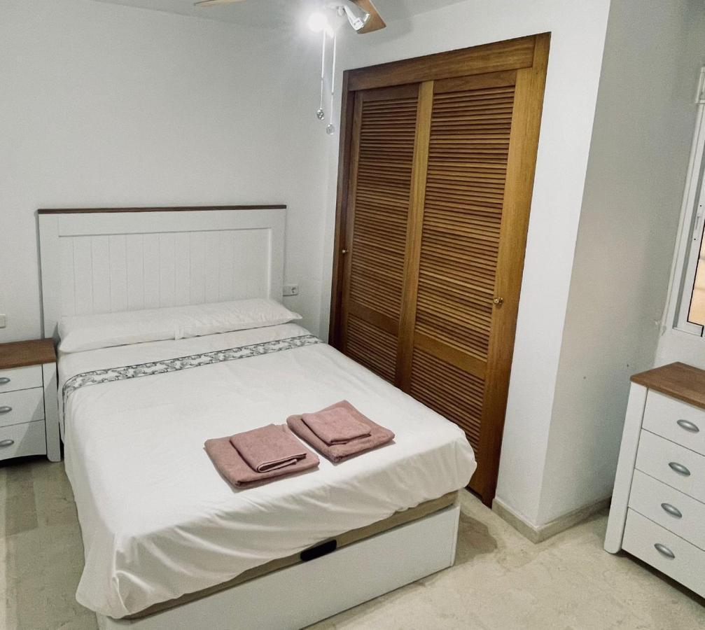 Apartamento Playa San Rafael フエンヒロラ エクステリア 写真